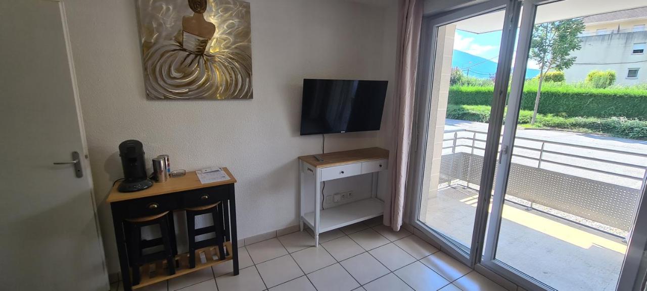 Studio cosy avec parking fermé. Albertville Exterior foto